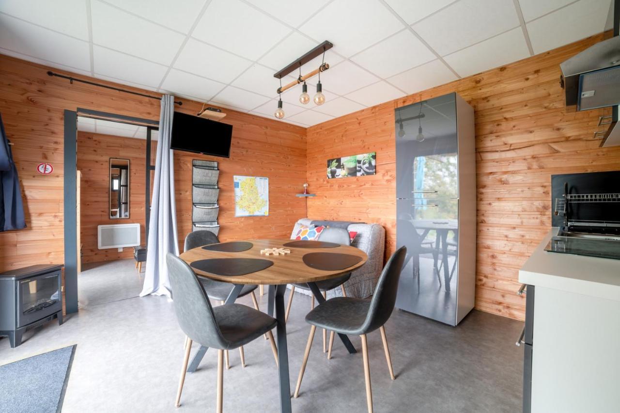 Chalet Charmant A Saint-Sylvestre Avec Terrasse Et Jardin Ambazac Kültér fotó